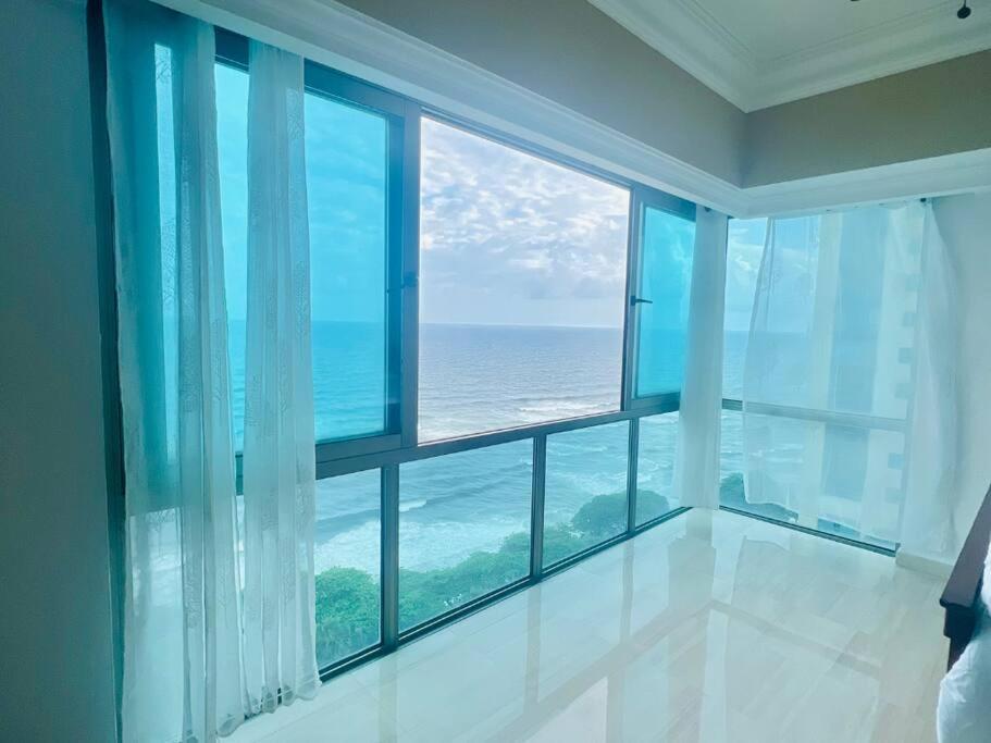 Beach Front Penthouse In Exclusive Tower Santo Domingo Bagian luar foto